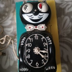 Kit Kat vintage clock